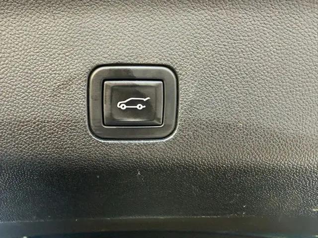 2023 Cadillac Escalade ESV 4WD Sport
