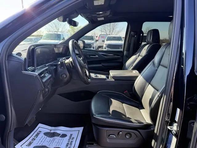 2023 Cadillac Escalade ESV 4WD Sport