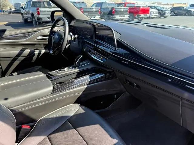 2023 Cadillac Escalade ESV 4WD Sport