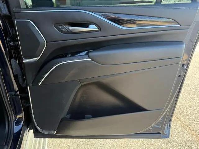 2023 Cadillac Escalade ESV 4WD Sport
