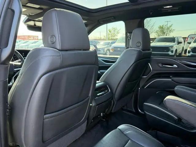 2023 Cadillac Escalade ESV 4WD Sport
