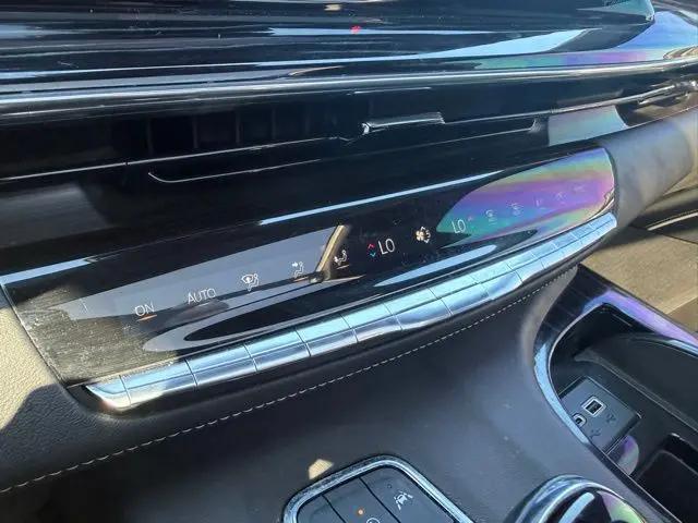 2023 Cadillac Escalade ESV 4WD Sport
