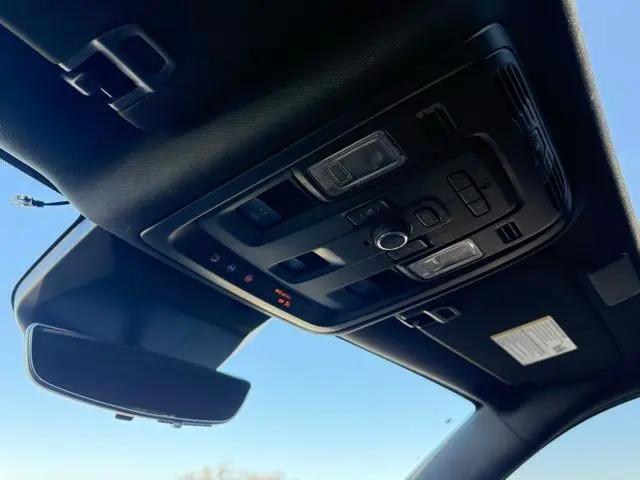 2023 Cadillac Escalade ESV 4WD Sport