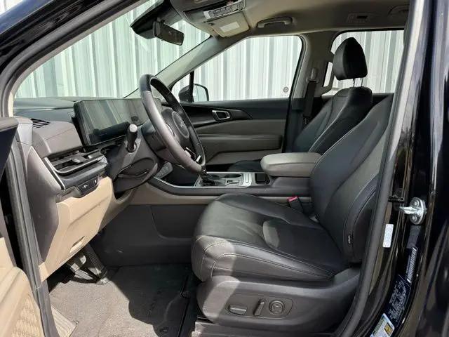 2025 Kia Carnival MPV LXS