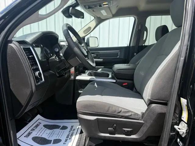 2023 Ram 1500 Classic SLT Crew Cab 4x4 5'7" Box