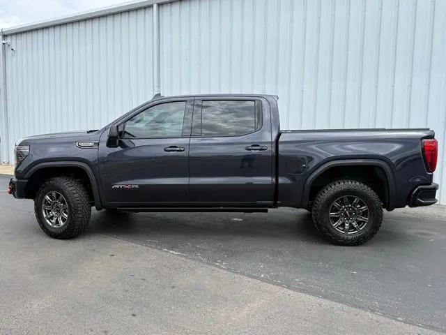 2024 GMC Sierra 1500 4WD Crew Cab Short Box AT4X