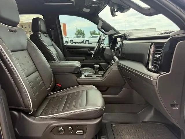 2024 GMC Sierra 1500 4WD Crew Cab Short Box AT4X