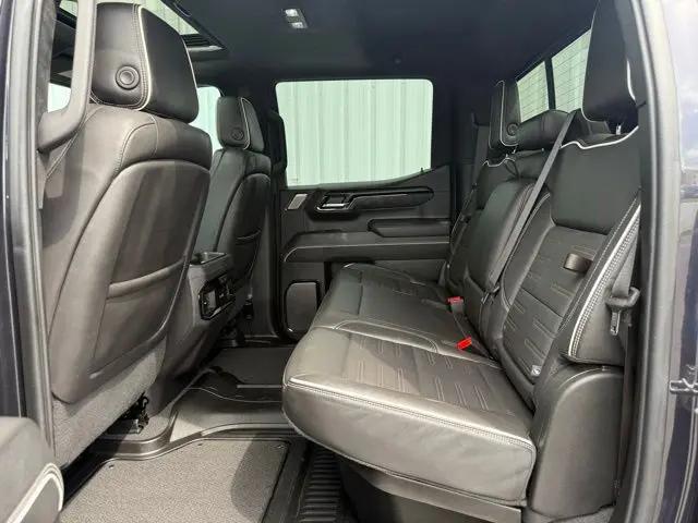 2024 GMC Sierra 1500 4WD Crew Cab Short Box AT4X