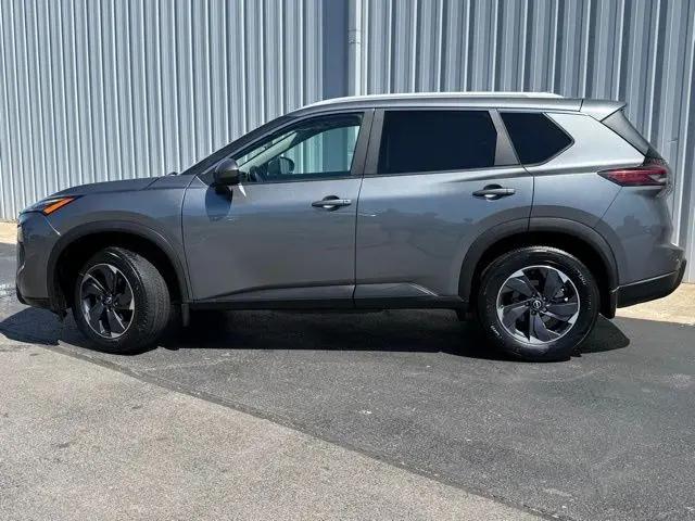 2024 Nissan Rogue SV FWD