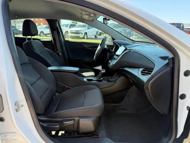 2024 Chevrolet Malibu FWD 1FL
