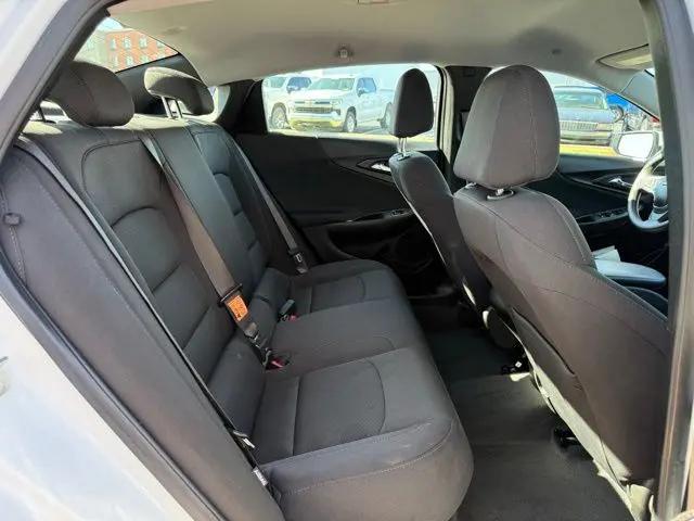 2024 Chevrolet Malibu FWD 1FL
