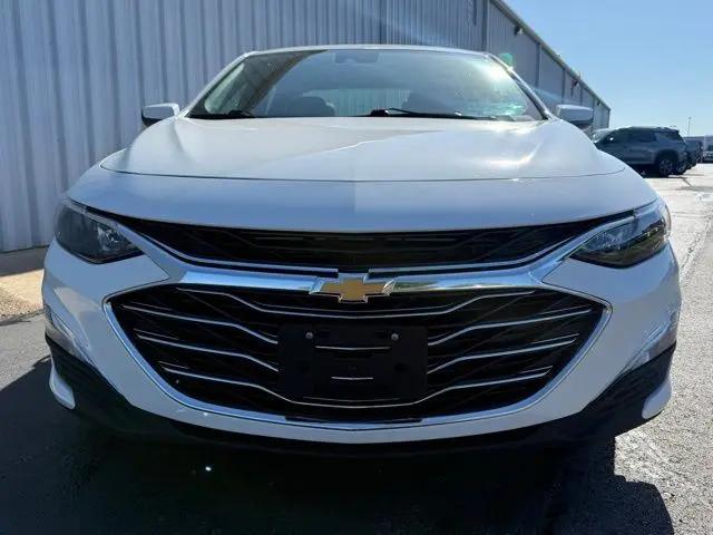 2024 Chevrolet Malibu FWD 1FL