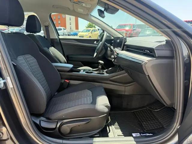 2026 Kia K5 LXS FWD
