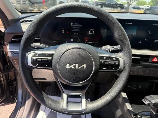 2026 Kia K5 LXS FWD