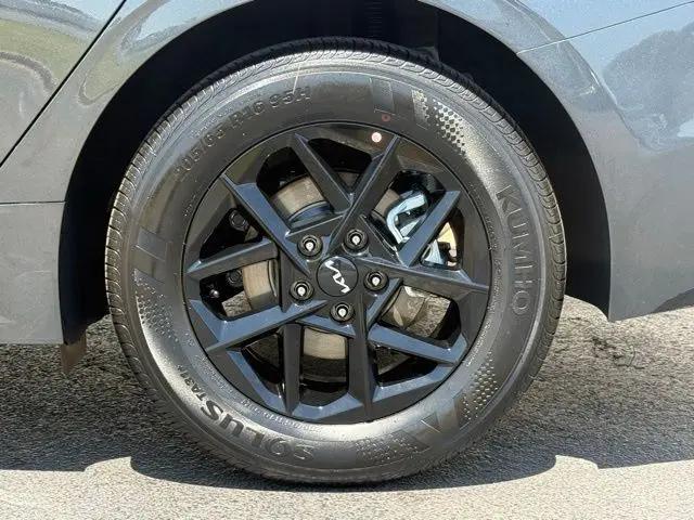 2026 Kia K5 LXS FWD