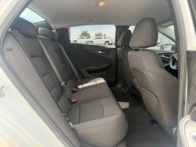2023 Chevrolet Malibu FWD LS