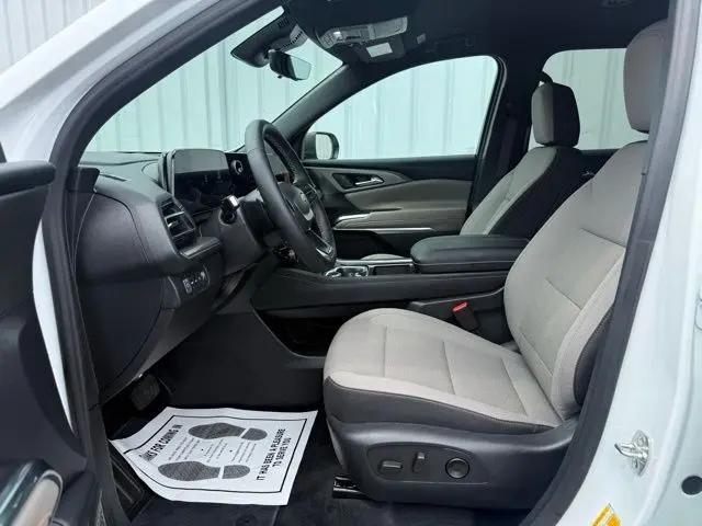 2026 Chevrolet Traverse AWD LT