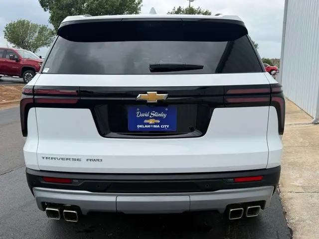 2026 Chevrolet Traverse AWD LT