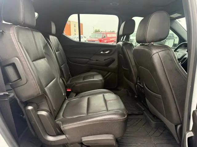 2023 Chevrolet Traverse AWD RS