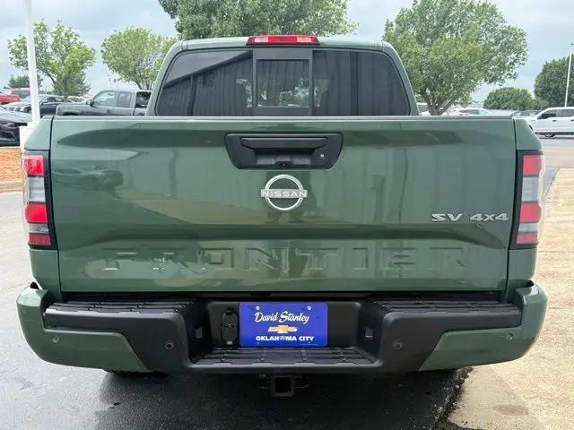 2022 Nissan Frontier Crew Cab SV 4x4