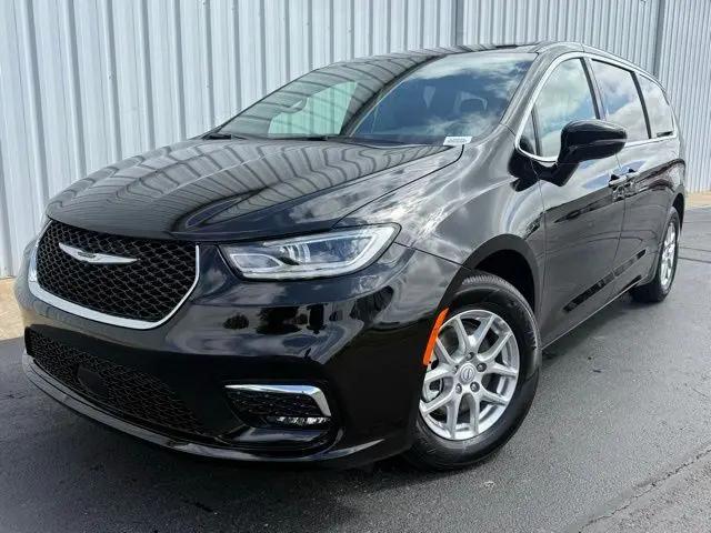 2026 Chrysler Pacifica Select for sale in Oklahoma City, OK