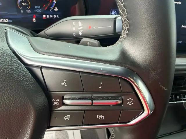 2025 Chevrolet Suburban 2WD LT