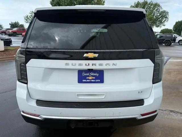 2025 Chevrolet Suburban 2WD LT