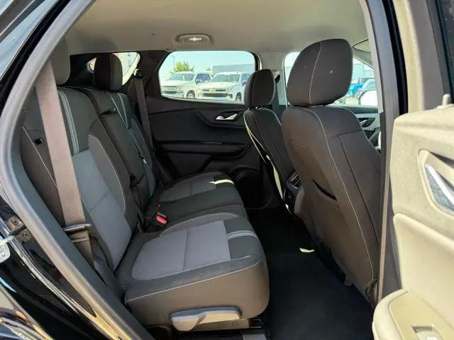 2025 Chevrolet Blazer AWD 2LT