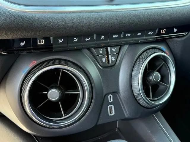 2025 Chevrolet Blazer AWD 2LT