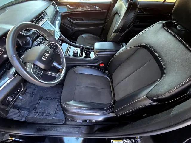 2023 Jeep Grand Cherokee Altitude 4x2