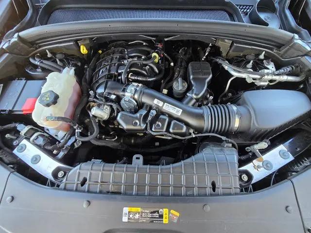 2023 Jeep Grand Cherokee Altitude 4x2