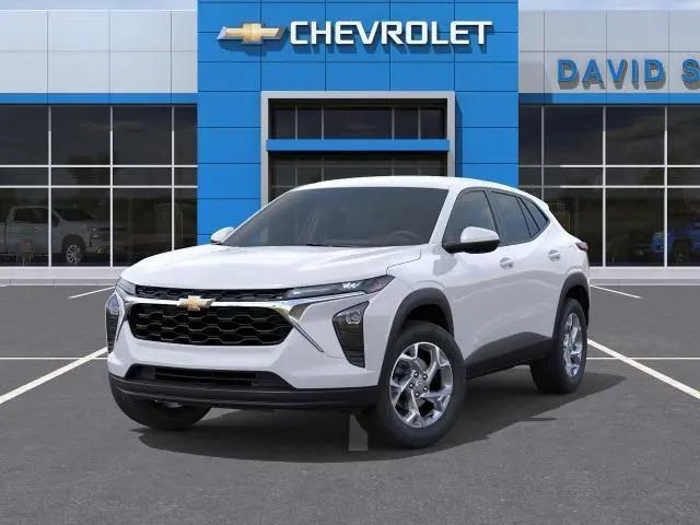 2026 Chevrolet Trax FWD LS