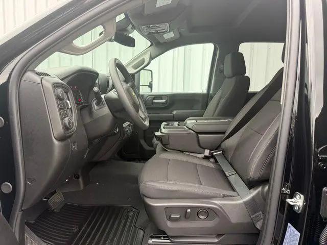 2026 Chevrolet Silverado 2500HD Crew Cab, Standard Bed, WT, 4WD