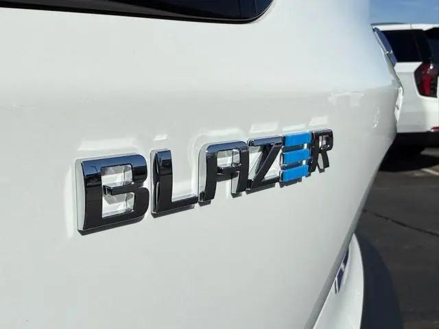 2026 Chevrolet V Blazer LT FWD