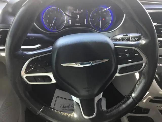 2020 Chrysler Pacifica Touring L