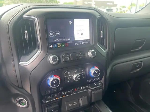 2021 GMC Sierra 1500 4WD Crew Cab Short Box AT4