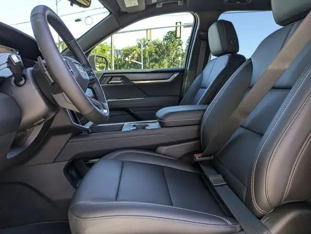 2026 GMC Acadia Elevation FWD