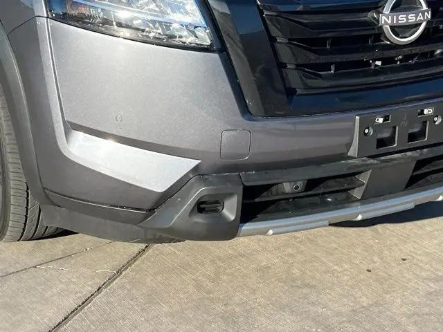 2024 Nissan Pathfinder SL FWD