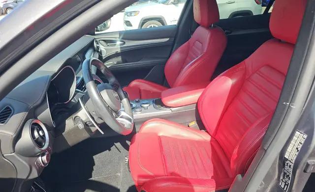 2024 Alfa Romeo Stelvio Veloce AWD