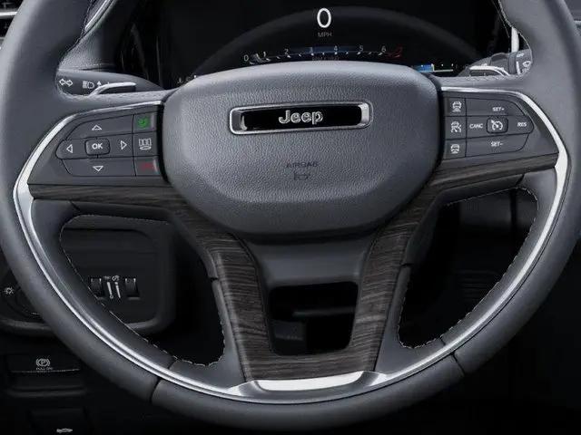 2025 Jeep Grand Cherokee L Limited 4x4