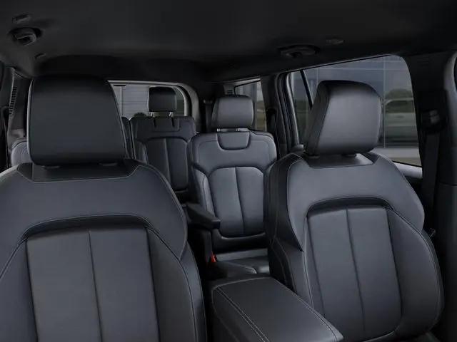 2025 Jeep Grand Cherokee L Limited 4x4