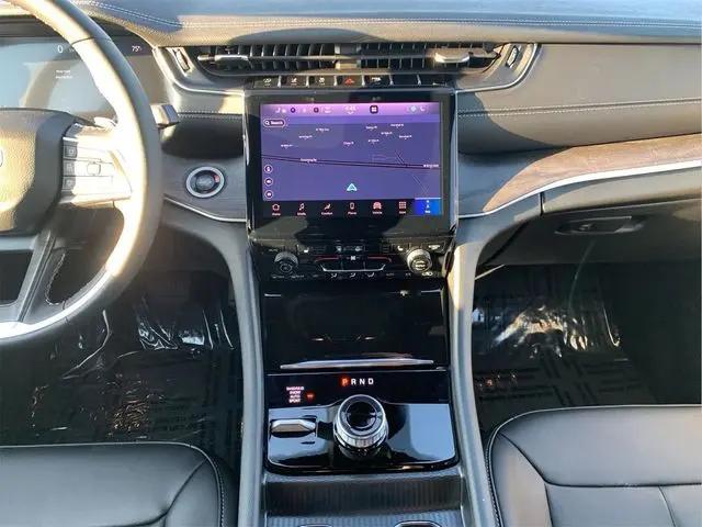 2025 Jeep Grand Cherokee L Limited 4x4