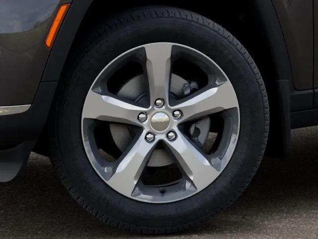 2025 Jeep Grand Cherokee L Limited 4x4