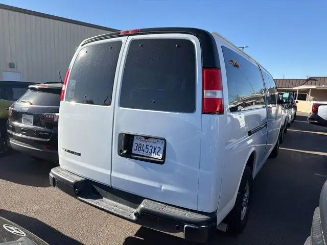2024 Chevrolet Express Passenger RWD 3500 Extended Wheelbase LT