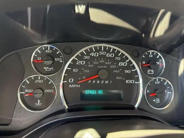 2024 Chevrolet Express Passenger RWD 3500 Extended Wheelbase LT