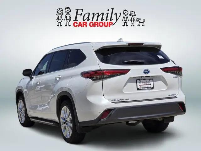2022 Toyota Highlander Hybrid Limited