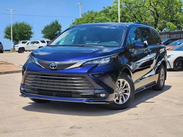 2026 Toyota Sienna XLE for sale in Burleson, TX