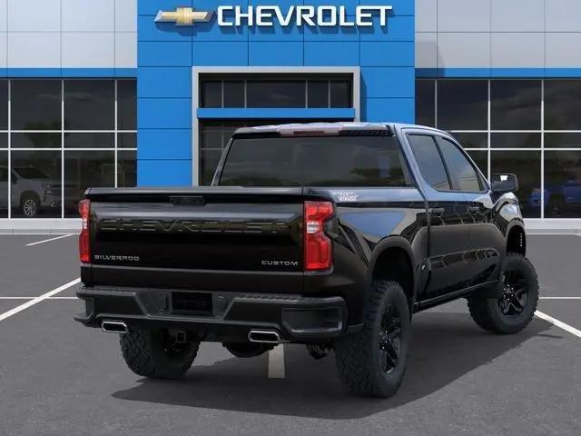 2026 Chevrolet Silverado 1500 4WD Crew Cab Short Bed Custom Trail Boss