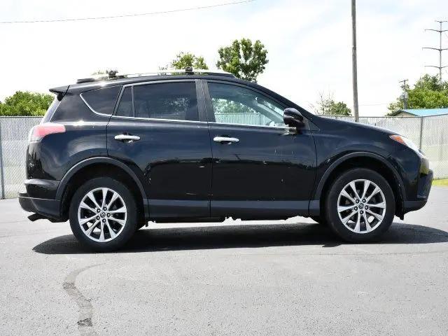 2017 Toyota RAV4 Limited
