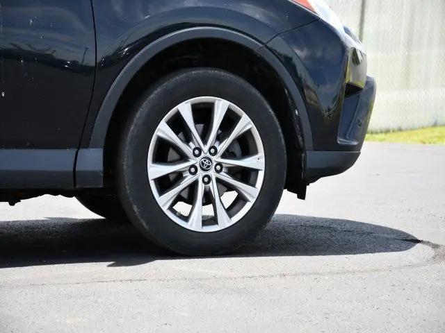2017 Toyota RAV4 Limited